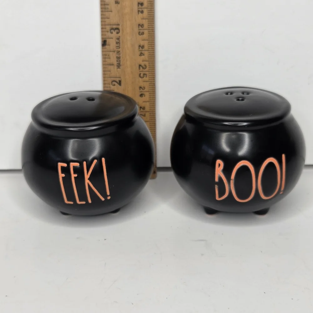 Rae Dunn Black‎ Halloween Cauldron Salt and Pepper Shakers BOO and EEK